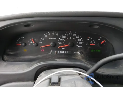 2006 Ford E-150 Chateau/Xl/Xlt z USA, uszkodzony, nr VIN 1FDRE11W26HA17874